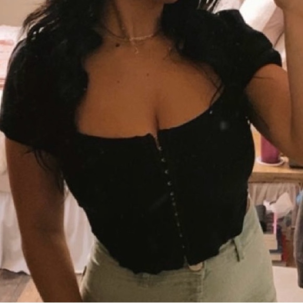 Women's Black Hook and Eye Closure Crop Top